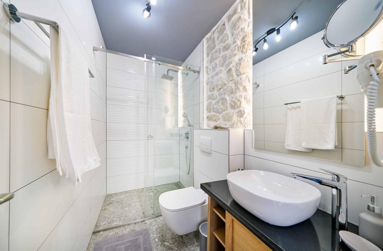 Luxury Residence Mladenka Йесенице Екстериор снимка