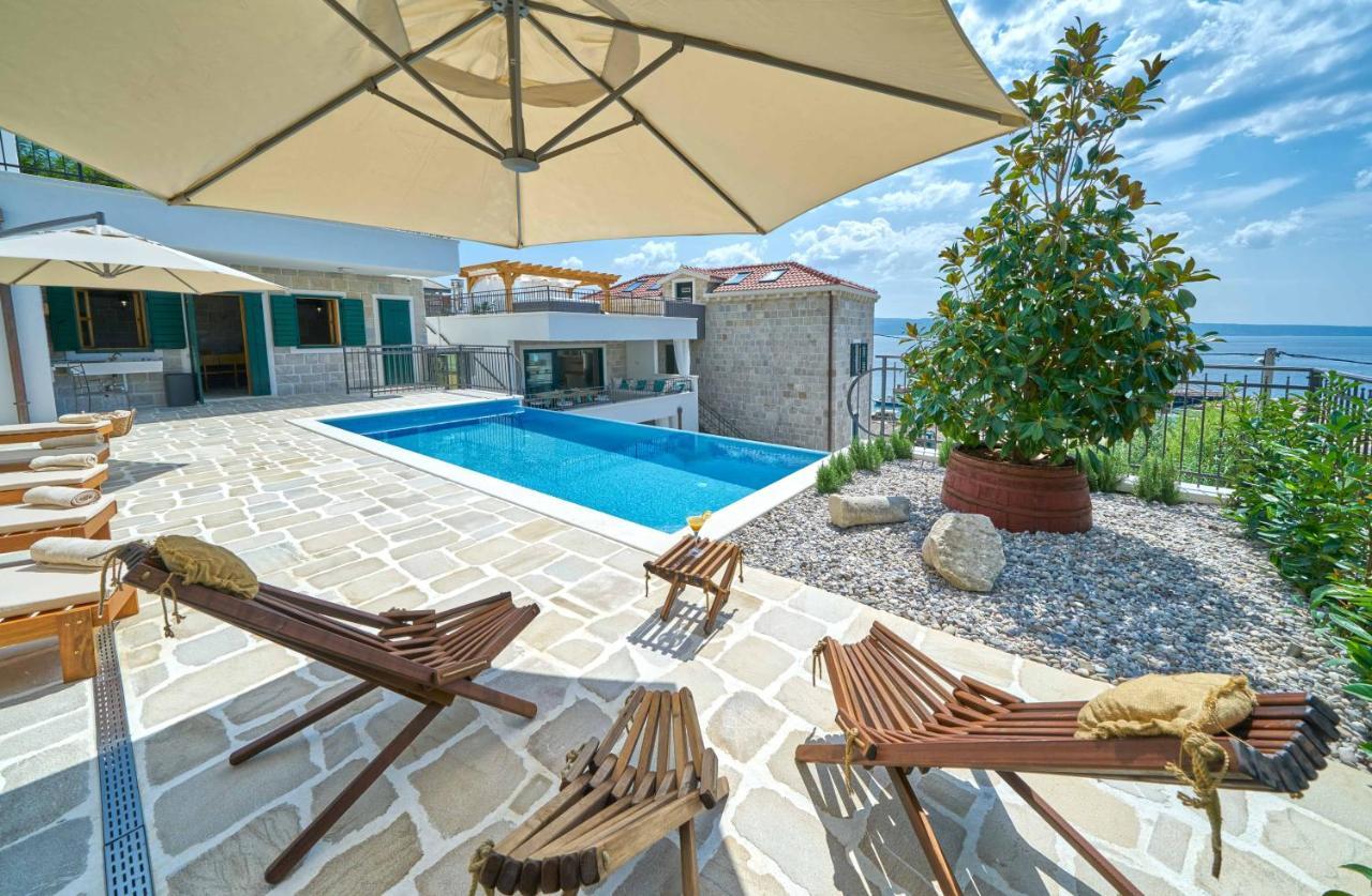 Luxury Residence Mladenka Йесенице Екстериор снимка